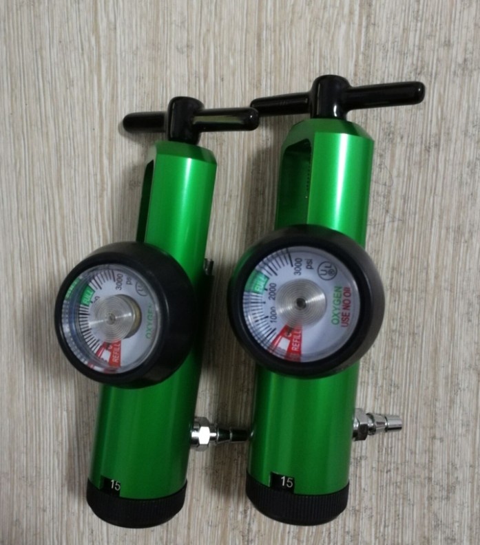 Hospital use CGA870 type oxygen regulator