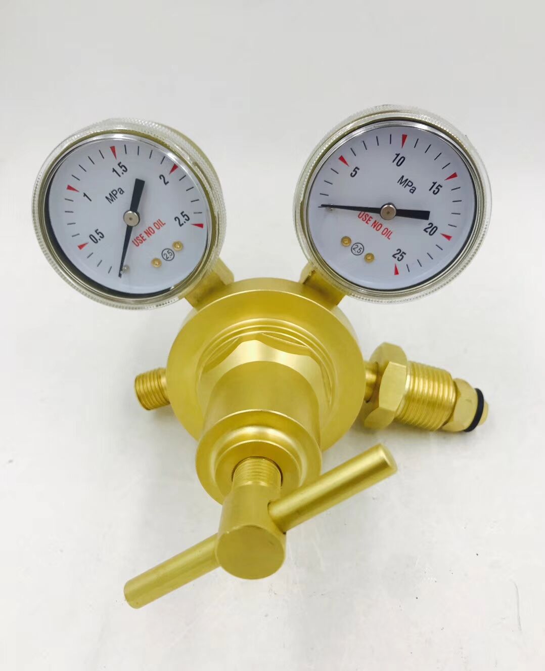 Industrial  CO2 gas reducer/regulator