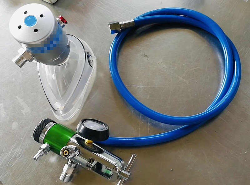 Hospital use Demand valve resuscitation set with Silicone mask and oxygen regulator