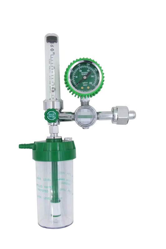 Piston-type oxygen regulator with flow meter and humidifier bottle